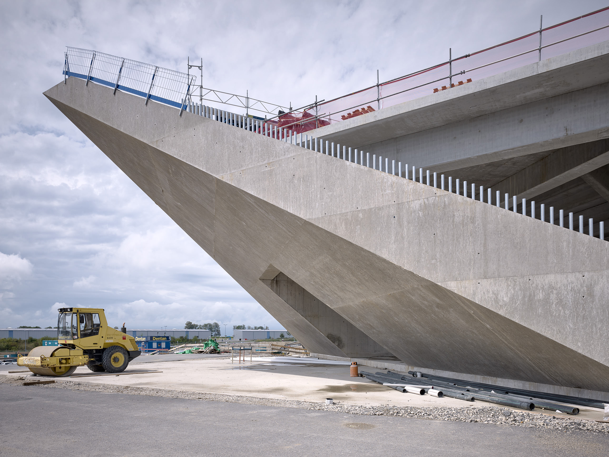 Stade de la Tuilière, Lausanne
